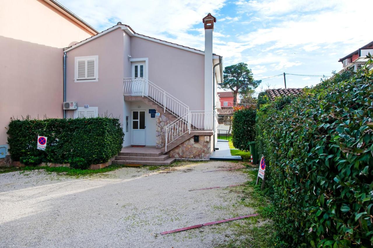 Apartment Margita Rovinj Exterior photo