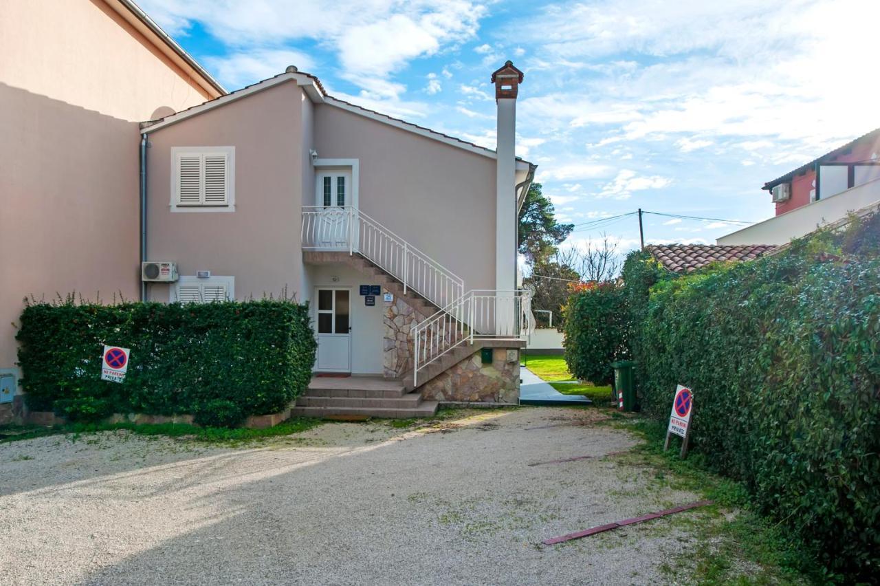 Apartment Margita Rovinj Exterior photo