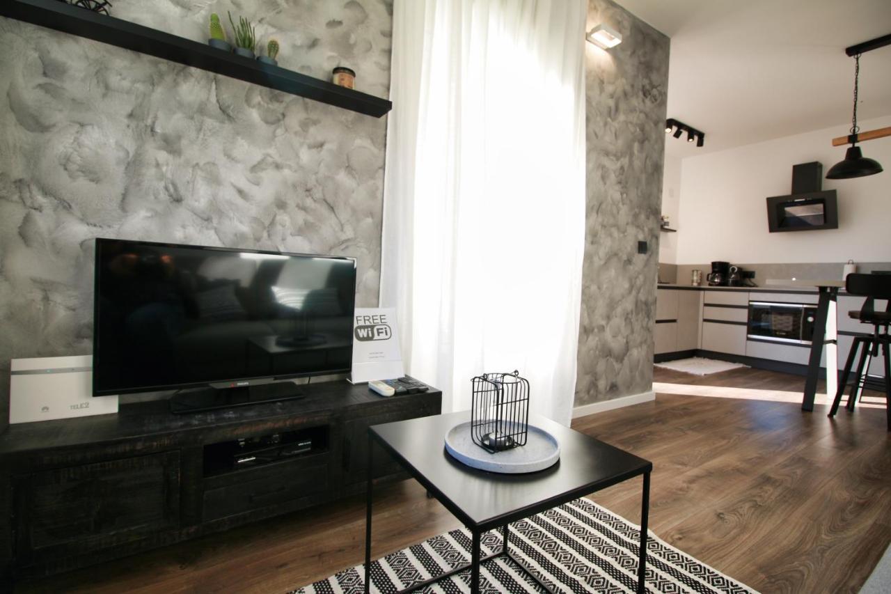 Apartment Margita Rovinj Exterior photo