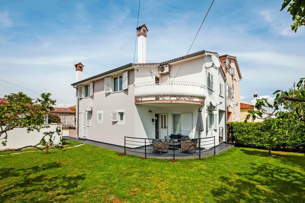 Apartment Margita Rovinj Exterior photo