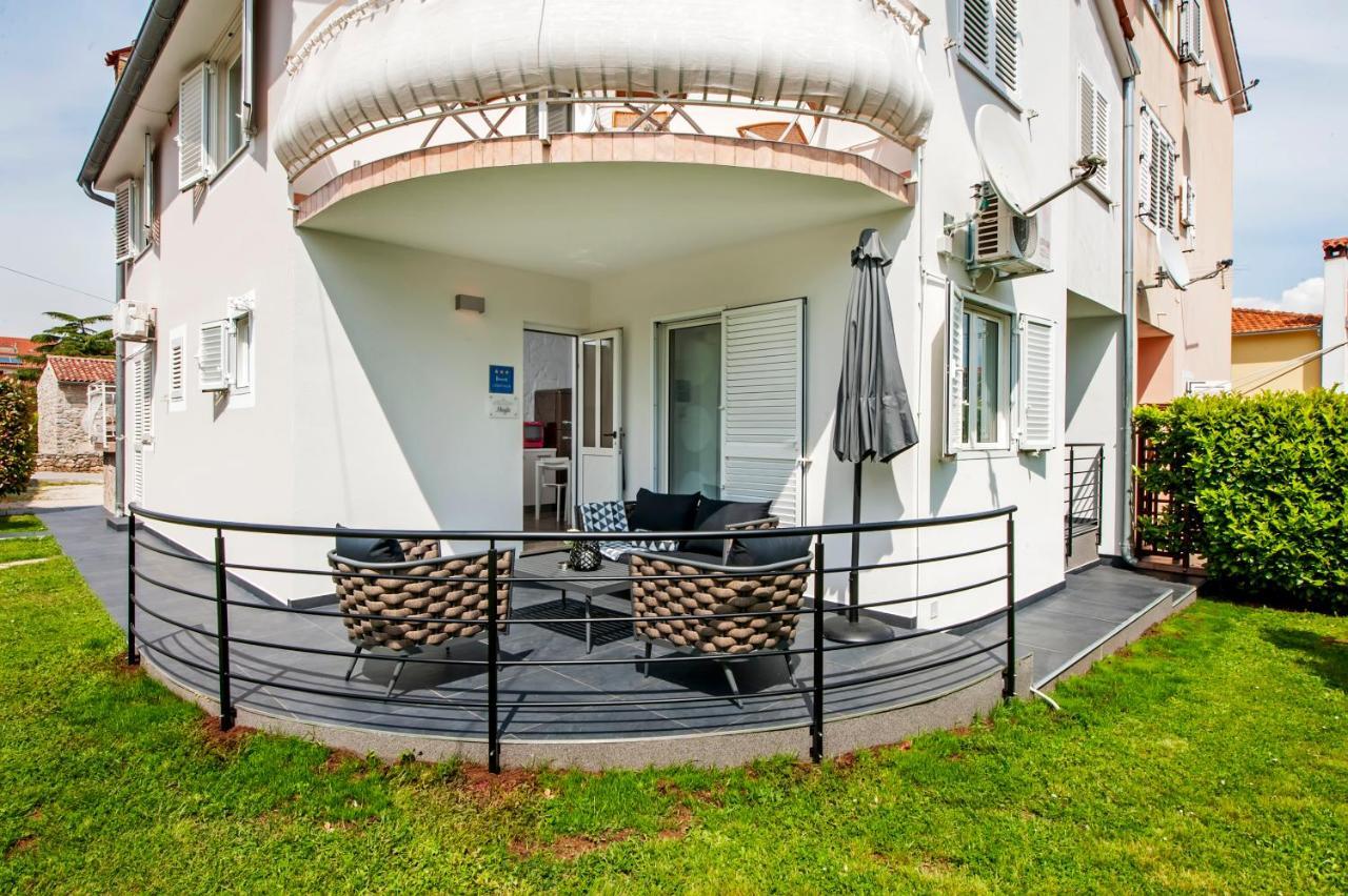 Apartment Margita Rovinj Exterior photo